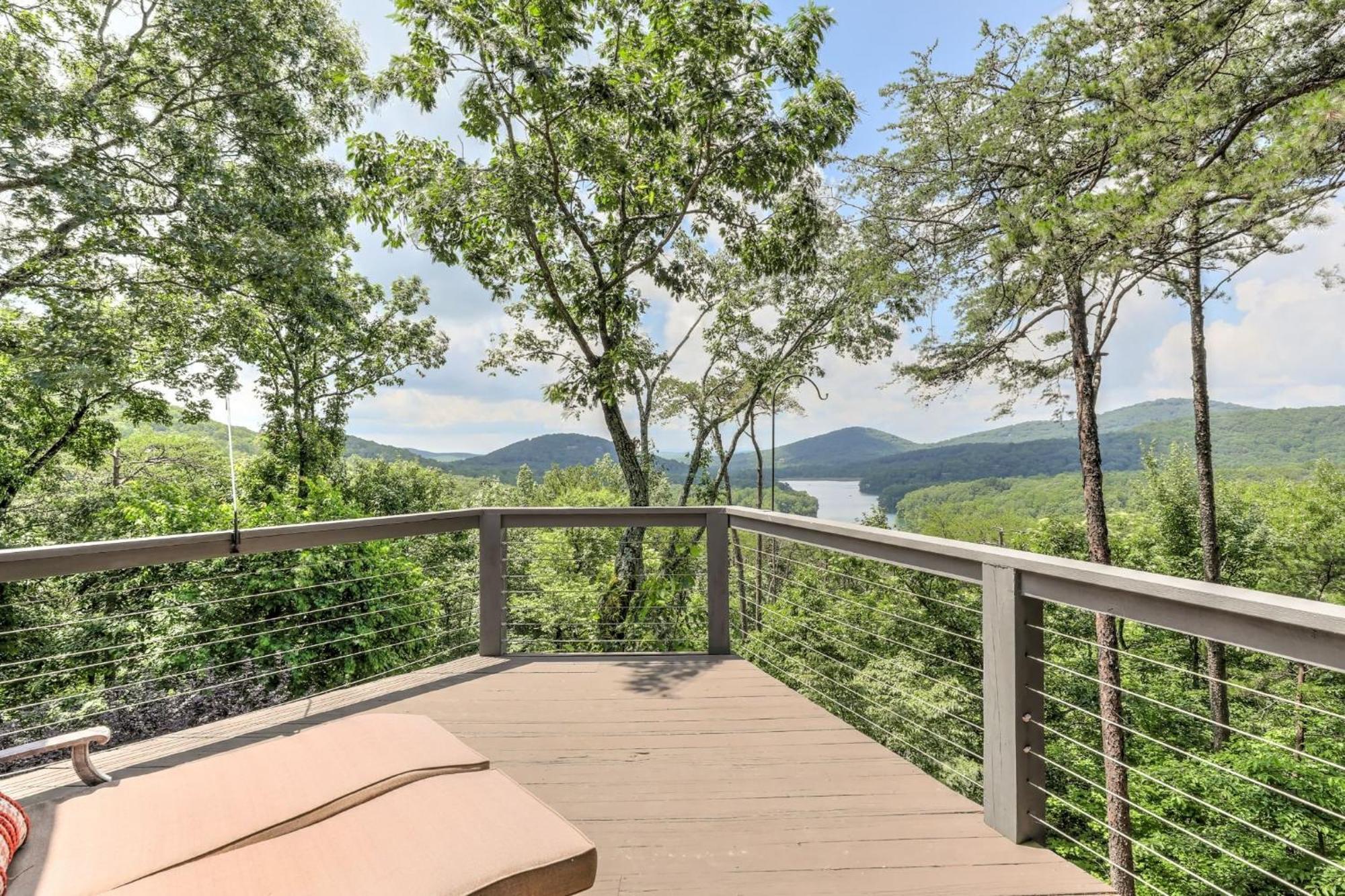 Falken Haus - Relax In Seclusion With Panoramic Lake Views Jasper Luaran gambar